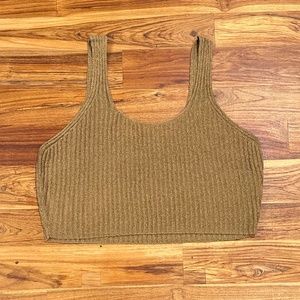 Forever 21 RIb Knit Crop Top Size Medium